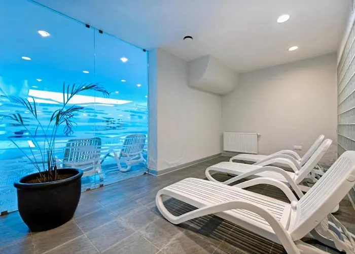 Riverview Waterline & Pool