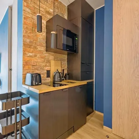 Riverview Waterline & Pool Appartement