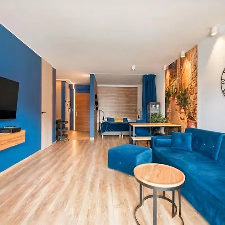 Riverview Waterline & Pool